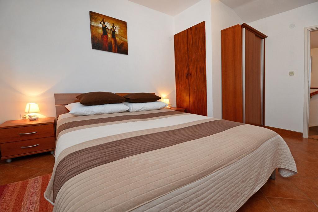 Apartment Lili Пореч Екстер'єр фото